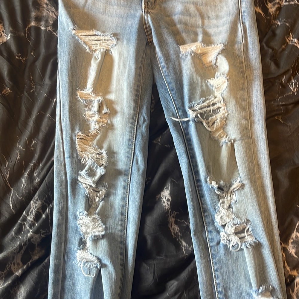 Jeans - Picture 2 of 4